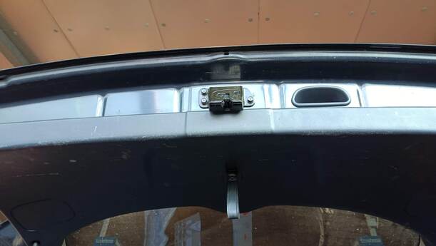 Foto: HECKKLAPPE / HECKDECKEL eines Hyundai Santa Fe 2.2 CRDi 4WD Cup