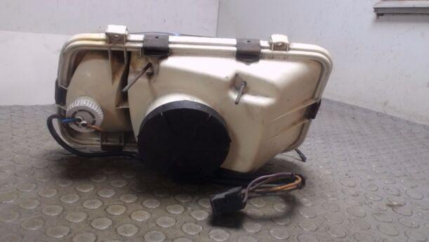 Foto: SCHEINWERFER LINKS eines Volvo 340
