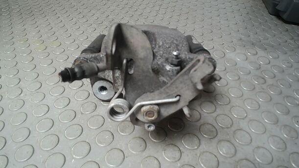 Foto: BREMSSATTEL HINTEN LINKS ( TRW ) eines Opel Insignia 2.0 CDTI Sports Tourer