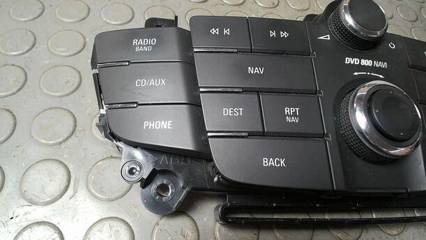 Foto: RADIO BEDIENTEIL eines Opel Insignia 2.0 CDTI Sports Tourer CL