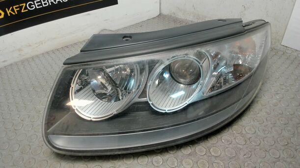 Foto: SCHEINWERFER LINKS eines Hyundai Santa Fe 2.2 CRDi 4WD CL