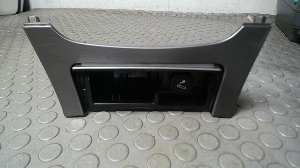 Foto: ASCHENBECHER eines Opel Insignia 2.0 CDTI Sports Tourer CL
