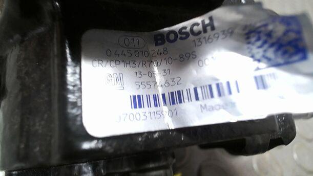 Foto: DIESELEINSPRITZPUMPE A20DTH eines Opel Insignia 2.0 CDTI Sports Tourer CL