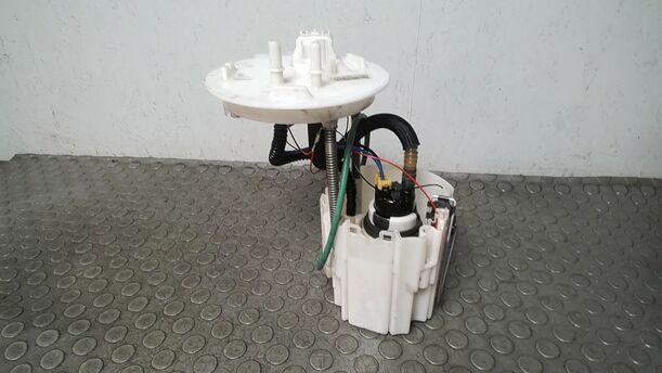 Foto: KRAFTSTOFFPUMPE eines Opel Insignia 2.0 CDTI Sports Tourer CL