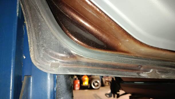 Foto: TÜR HINTEN LINKS eines Suzuki SX4 1.6 VVT