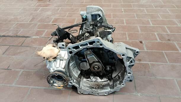 Foto: SCHALTGETRIEBE 5-GANG EUH eines VW Golf Variant 1.9 TDI