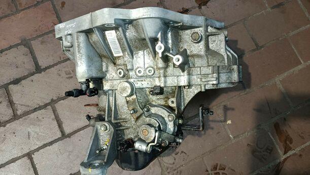 Foto: SCHALTGETRIEBE 5 GANG eines Suzuki SX4 1.6 VVT