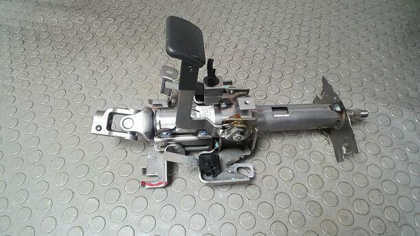 Foto: LENKSÄULE/ LENKSPINDEL eines Suzuki SX4 1.6 VVT