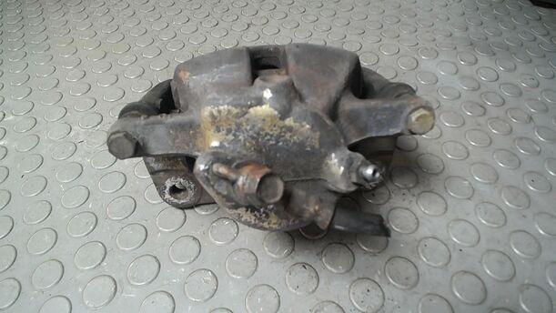 Foto: BREMSSATTEL VORN RECHTS ( TRW ) eines Suzuki SX4 1.6 VVT