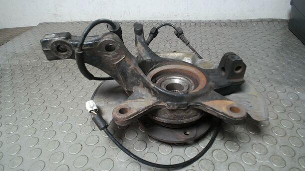 Foto: ACHSSCHENKEL VORN RECHTS eines Suzuki SX4 1.6 VVT