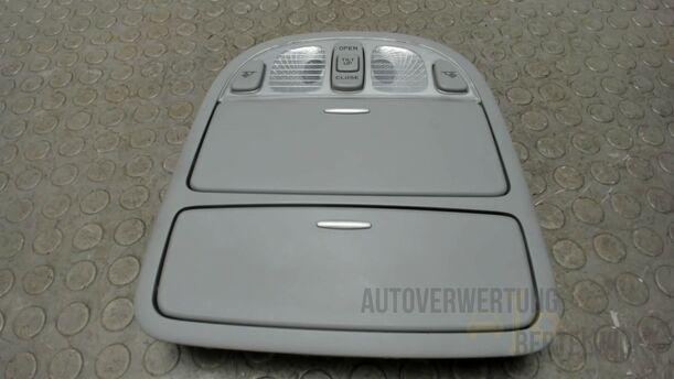 Foto: INNENBELEUCHTUNG / BRILLENFACH eines Hyundai Santa Fe 2.2 CRDi 4WD