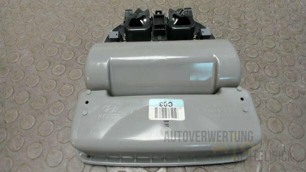 Foto: INNENBELEUCHTUNG / BRILLENFACH eines Hyundai Santa Fe 2.2 CRDi 4WD