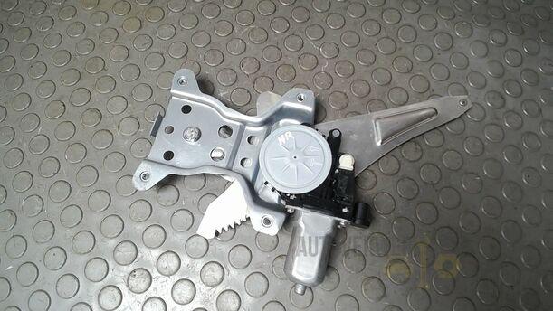 Foto: FENSTERHEBER ELEKTRISCH HINTEN RECHTS eines Suzuki SX4 1.6 VVT