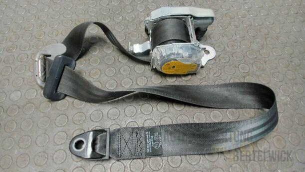 Foto: SICHERHEITSGURT VORNE LINKS eines Hyundai Santa Fe 2.2 CRDi 4WD