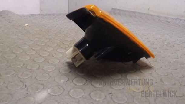 Foto: BLINKER / BLINKLEUCHTE LINKS eines Volvo 340