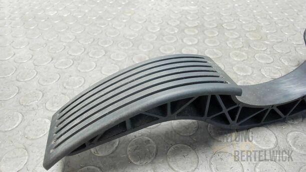 Foto: GASPEDAL eines Hyundai Santa Fe 2.2 CRDi 4WD