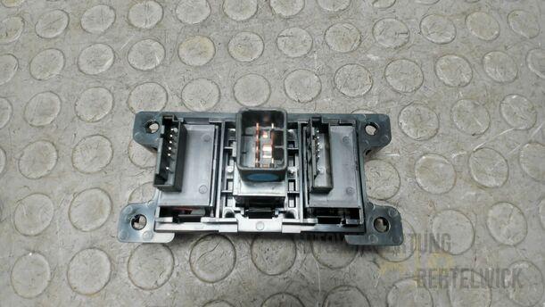 Foto: SCHALTER SITZHEIZUNG / 4WD eines Hyundai Santa Fe 2.2 CRDi 4WD
