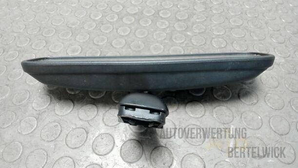 Foto: INNENSPIEGEL eines Hyundai Santa Fe 2.2 CRDi 4WD