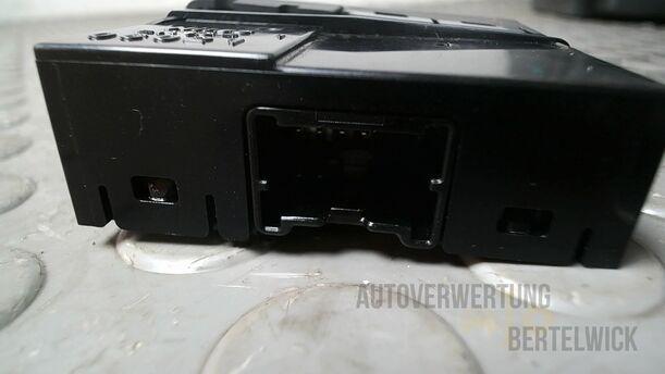 Foto: SCHALTER WARNBLINKANLAGE/ WARNBLINKSCHALTER eines Suzuki SX4 1.6 VVT