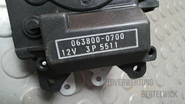 Foto: STELLMOTOR LUFTMISCHUNG eines Suzuki SX4 1.6 VVT