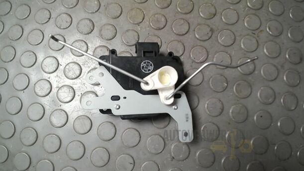 Foto: STELLMOTOR LUFTMISCHUNG eines Suzuki SX4 1.6 VVT