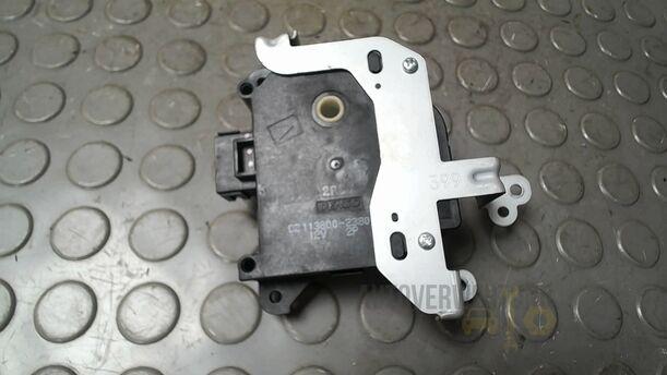 Foto: STELLMOTOR LUFTVERTEILUNG eines Suzuki SX4 1.6 VVT