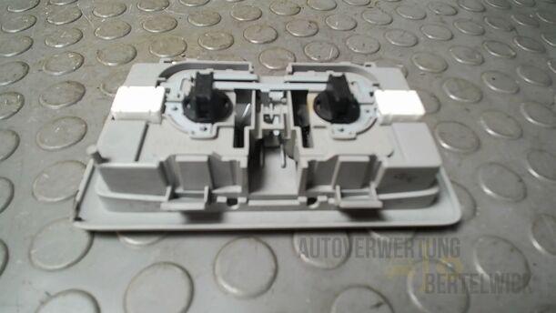 Foto: INNENLEUCHTE HINTEN eines Suzuki SX4 1.6 VVT