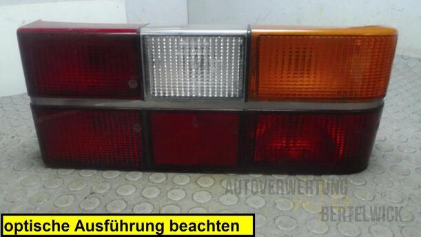 Foto: HECKLEUCHTE / RÜCKLICHT RECHTS (BESCHÄDIGT) eines Volvo 240 GL