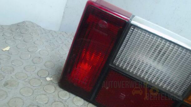 Foto: HECKLEUCHTE / RÜCKLICHT RECHTS eines Volvo 240 GL