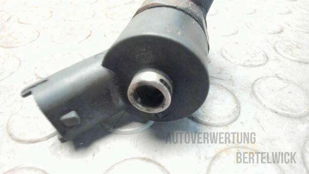Foto: EINSPRITZDÜSE / EINSPRITZVENTIL eines Hyundai Santa Fe 2.2 CRDi 4WD GL