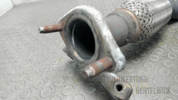 Foto: AUSPUFFROHR / FLEXROHR eines Hyundai Santa Fe 2.2 CRDi 4WD GL
