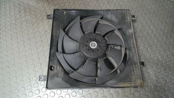Foto: ELEKTROLÜFTER eines Suzuki SX4 1.6 VVT
