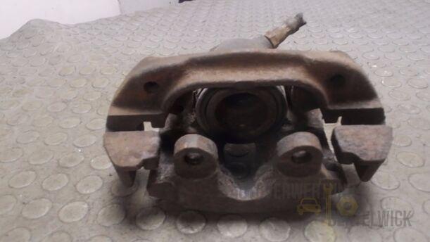 Foto: BREMSSATTEL VORN LINKS eines BMW 316i