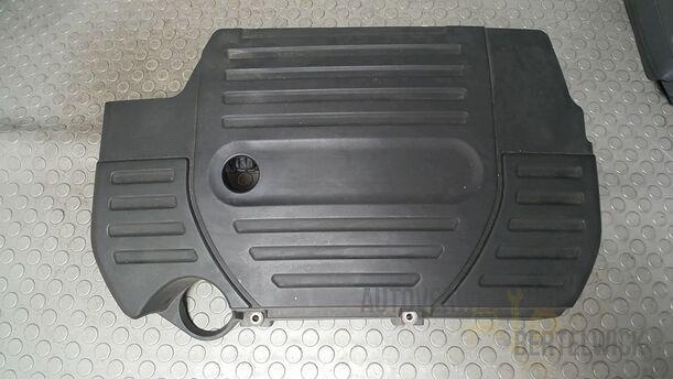 Foto: LUFTFILTERKASTEN/ MOTORVERSCHAHLUNG eines Suzuki SX4 1.6 VVT
