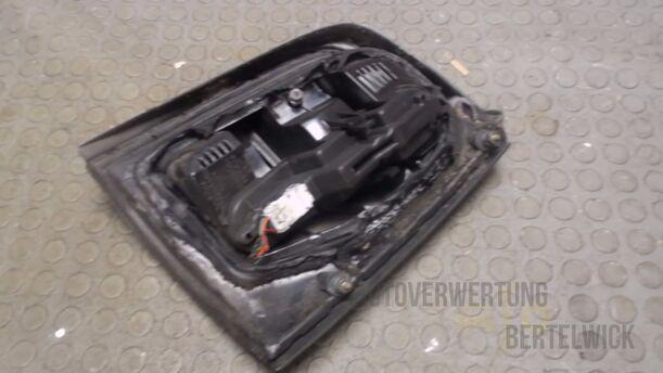 Foto: HECKLEUCHTE / RÜCKLICHT LINKS eines Nissan Micra 1.0