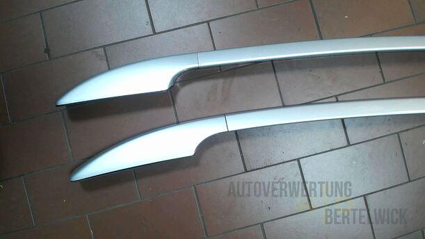 Foto: DACHRELING/ DACHTÄGER eines Suzuki SX4 1.6 VVT
