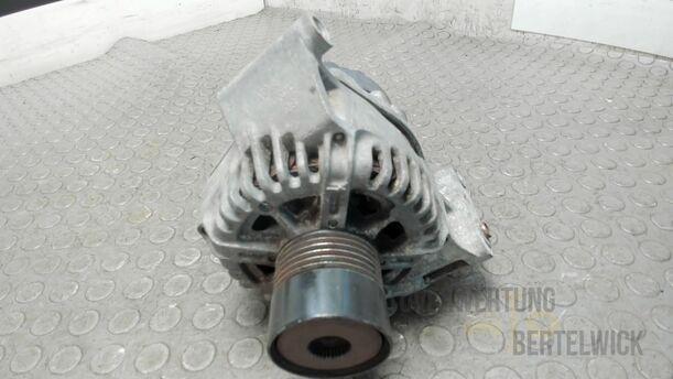 Foto: LICHTMASCHINE / GENERATOR eines Opel Corsa 1.3 CDTI
