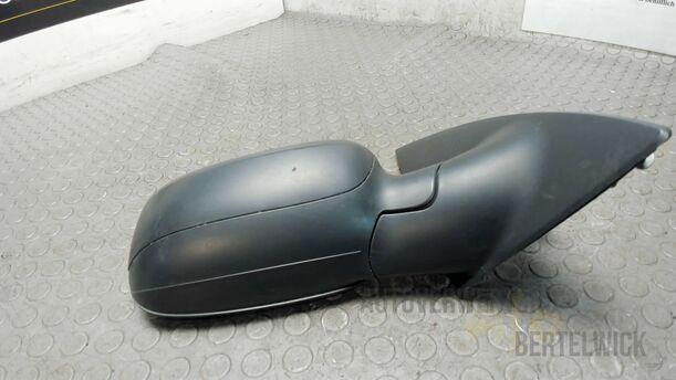 Foto: AUSSENSPIEGEL RECHTS MECHANISCH VERSTELLBAR eines Opel Corsa 1.3 CDTI