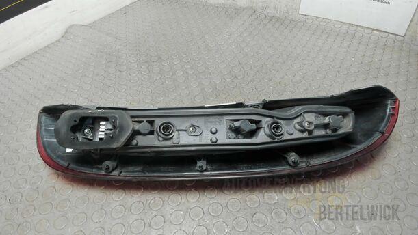 Foto: HECKLEUCHTE / RÜCKLICHT LINKS eines Opel Corsa 1.3 CDTI