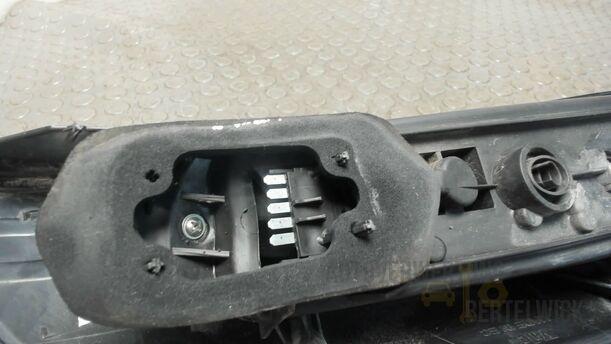 Foto: HECKLEUCHTE / RÜCKLICHT LINKS eines Opel Corsa 1.3 CDTI