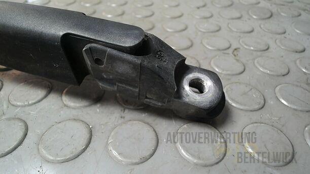 Foto: SCHEIBENWISCHERARM HINTEN eines Opel Meriva 1.6 16V