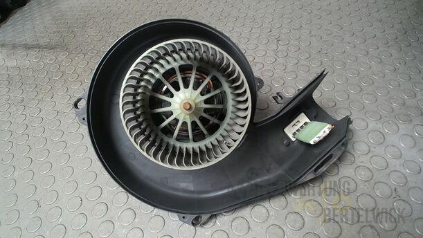 Foto: HEIZUNGSGEBLÄSE eines Opel Meriva 1.6 16V