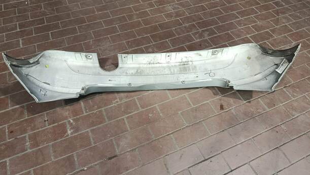 Foto: STOSSFÄNGER / STOßSTANGE HINTEN eines Mercedes-Benz A 170