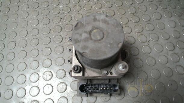 Foto: HAUPTBREMSAGGREGAT ABS eines Opel Meriva 1.6 16V