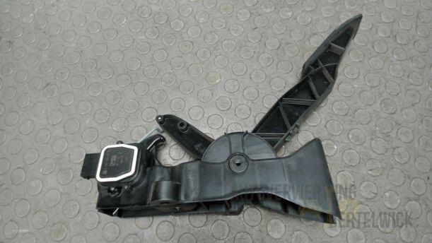 Foto: GASPEDAL eines Mercedes-Benz A 170
