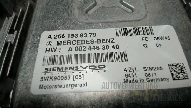 Foto: STEUERGERÄT EINSPRITZUNG / MOTORSTEUERGERÄT eines Mercedes-Benz A 170