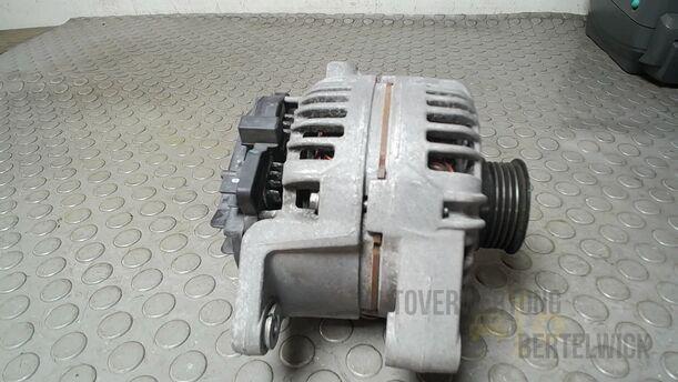 Foto: LICHTMASCHINE ( BOSCH / 100 A ) eines Opel Meriva 1.6 16V