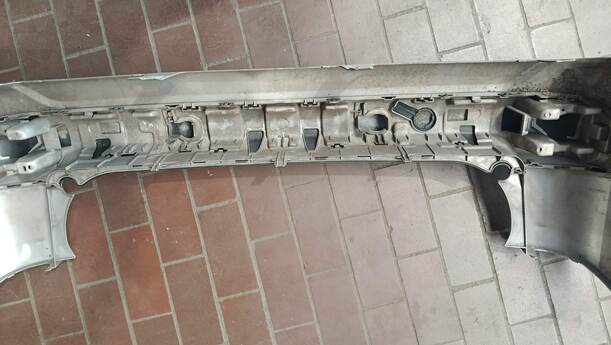 Foto: STOSSFÄNGER / STOßSTANGE HINTEN eines Peugeot 207 SW 110 HDi FAP (Blue Lion)