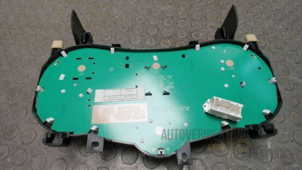 Foto: KOMBIINSTRUMENT / TACHOEINHEIT eines Peugeot 207 SW 110 HDi FAP (Blue Lion) EL