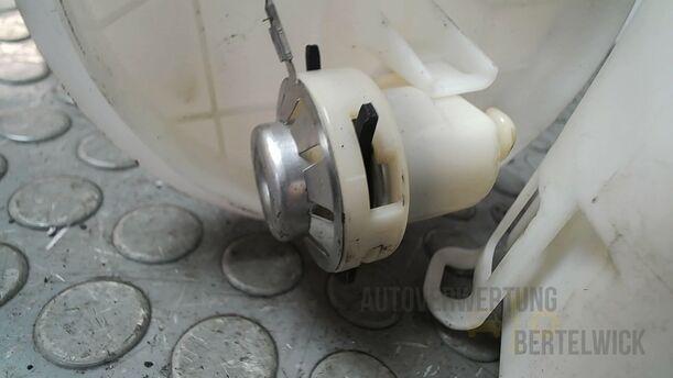 Foto: KRAFTSTOFFPUMPE Z16XE eines Opel Meriva 1.6 16V EL